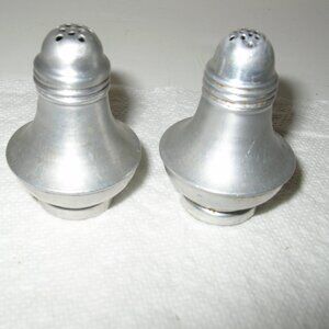 Vintage Aluminum Salt & Pepper Shakers Set w/Weighted Bottoms 2.25" Tall G